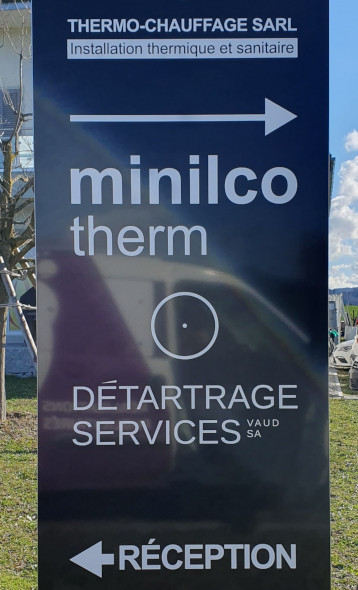 Panneau de signalétique pour entreprise